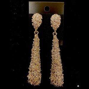 Elegant Gold Dangle Earrings